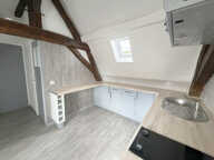 CHENOVE  - APPARTMENT T2 — photo 4