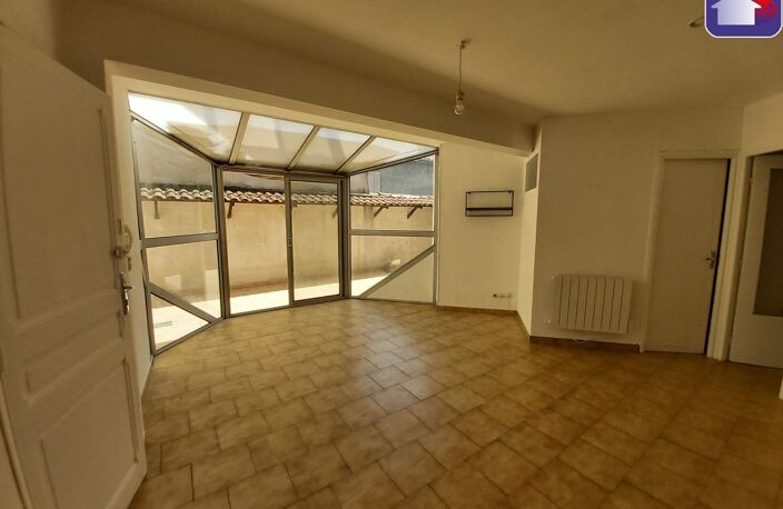 Location appartement 2 pièces 48 m² à Tarascon-sur-Ariège (09400) — photo 3