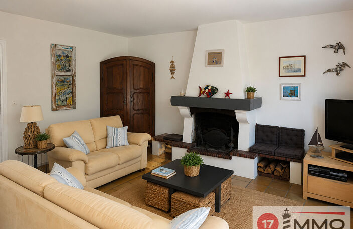 Maison  Salles Sur Mer 170 m2  - 5 chambres et bureau — photo 3