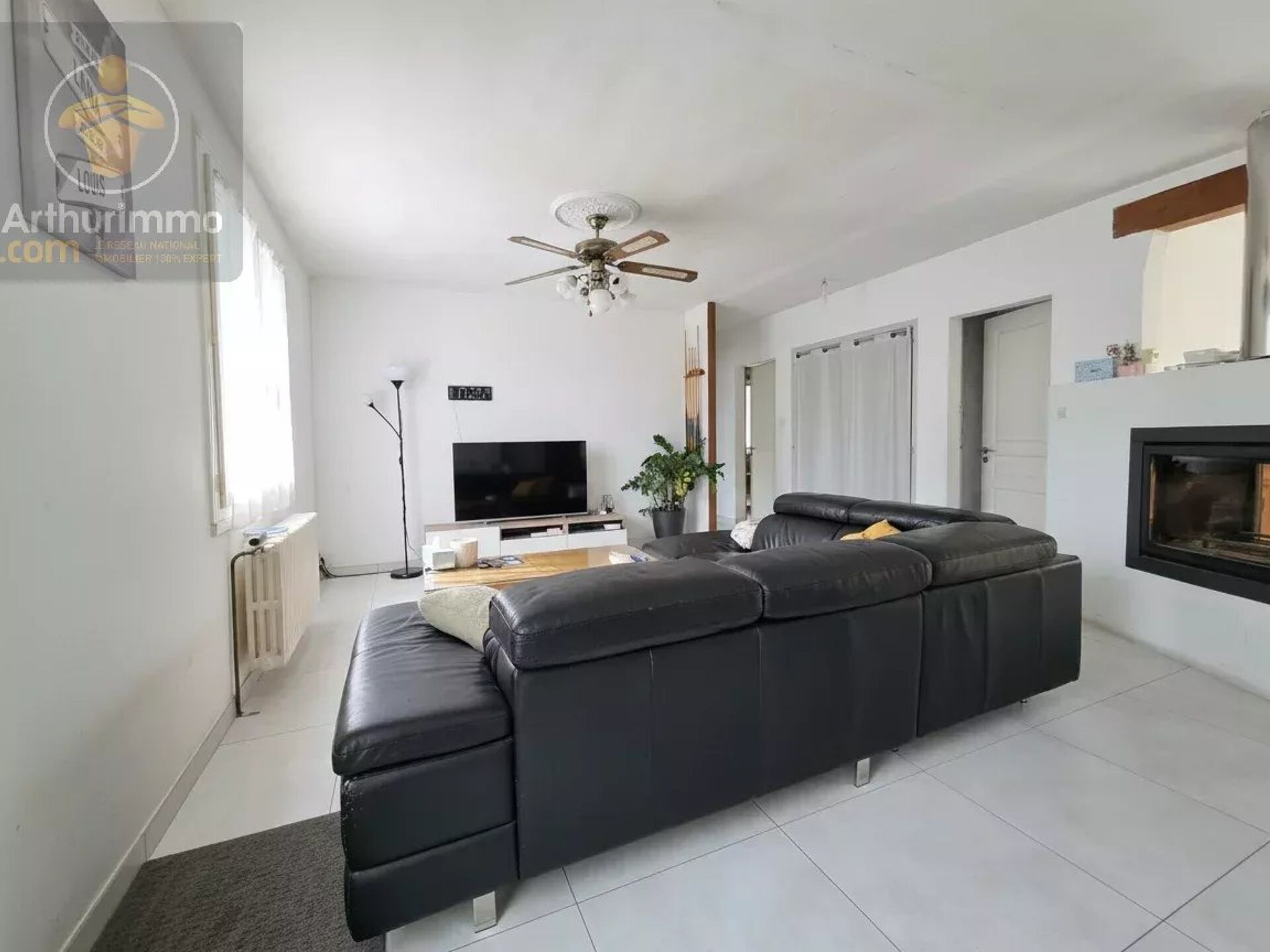 Acheter maison de 5 pièces 130 m² 242 000 € à La Marne (44270) : une annonce Arthurimmo.com — 2