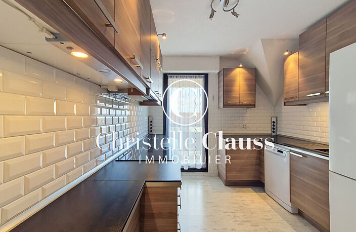 SOUFFELWEYERSHEIM - SECTEUR 7 ARPENTS - F3 69 M²  - 3 BALCONS - GARAGE - CAVE — photo 4