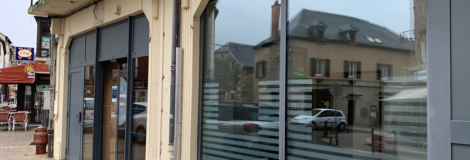Commerce  70 m² à louer à Laissac-Sévérac l'Église (12310)