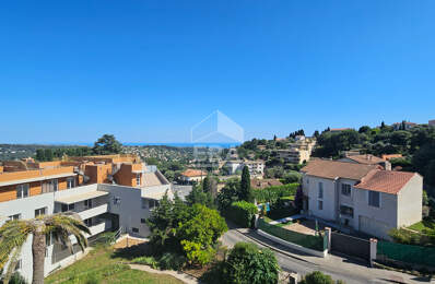 Appartement 2 pièces à vendre à Vence avec vue mer et montagne — photo du bien
