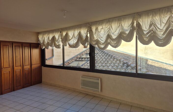 APPARTEMENT 5 PIECES HYPER-CENTRE! — photo 4