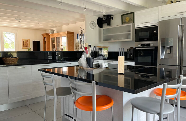 MAISON - 6 PIECES - 152M² - A VENDRE - LA JONCHERE — photo 4
