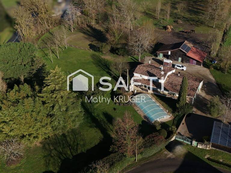 Propriété équestre avec maison et dépendances — photo 1