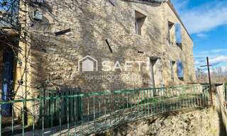 Maison 12 Pièces 280 m² à vendre à Dauphin (04300)