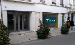 Commerce  80 m² à louer à Auxerre (89000)