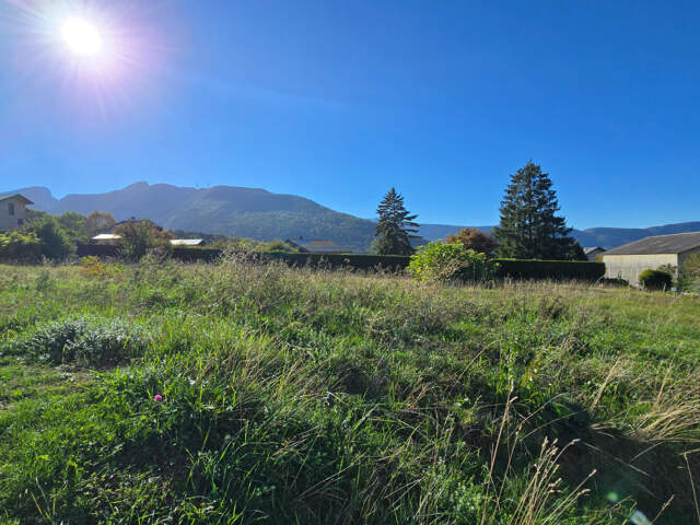 Terrain constructible  proche Chambéry (MONTAGNOLE )1200 m² — photo du bien