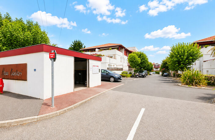 Appartement Saint Jean de Luz de type 3 avec cave et grand blacon — photo 2