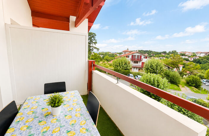 Appartement Saint Jean de Luz de type 3 avec cave et grand blacon — photo 3