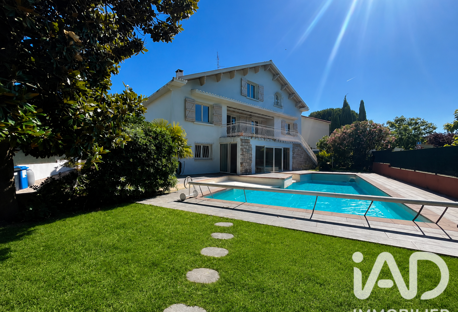 Vente Maison/villa 7 pièces — photo 1
