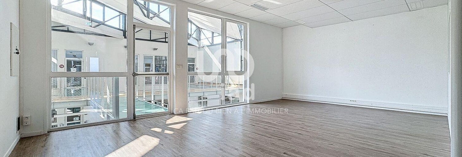 Bureau  94 m² à louer à Saint-Priest (69800)