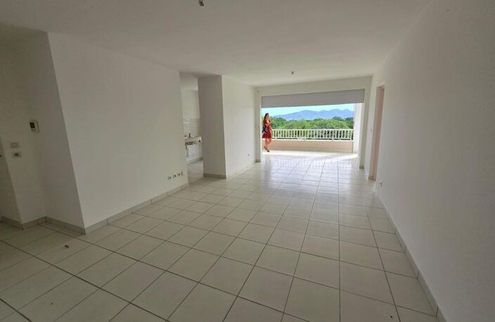 DUCOS  T4 AVEC TERRASSE, VUE MER ET SUITE PARENTALE — photo 2