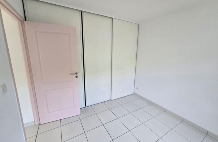 DUCOS  T4 AVEC TERRASSE, VUE MER ET SUITE PARENTALE — photo 3