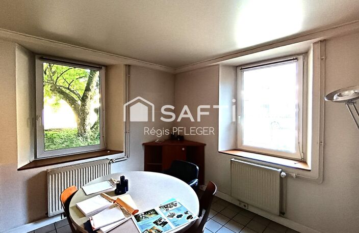 Ensemble immobilier mixte (habitation/industriel) — photo 3