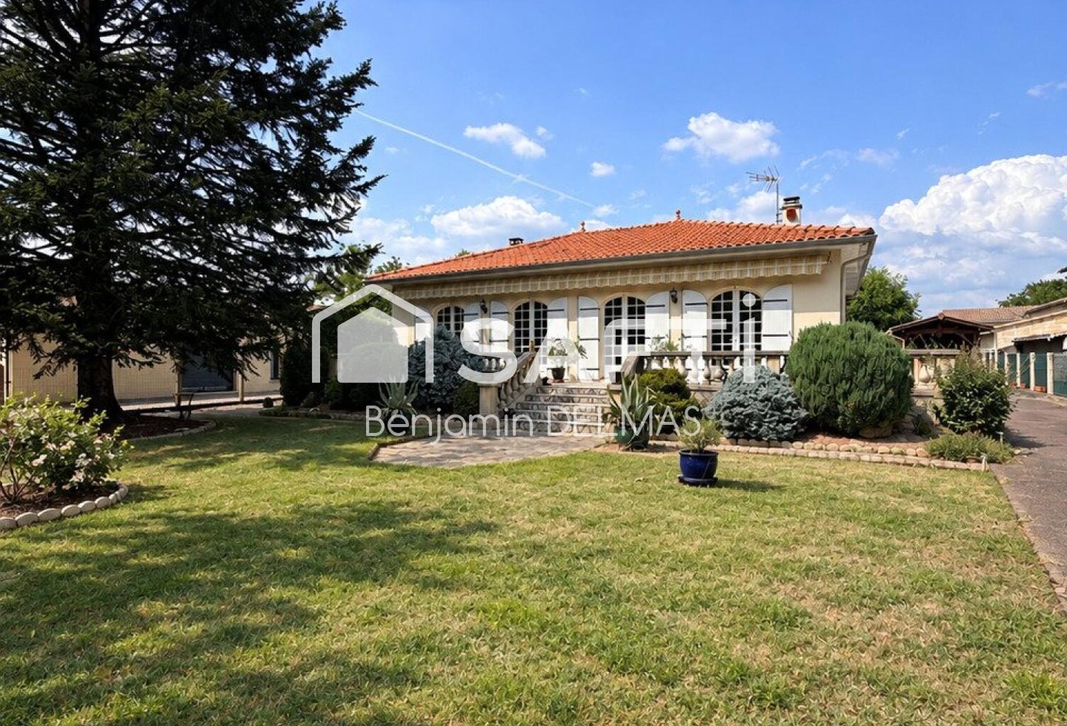 Lalande-de-Pomerol - Maison122 m² avec piscine — photo 1