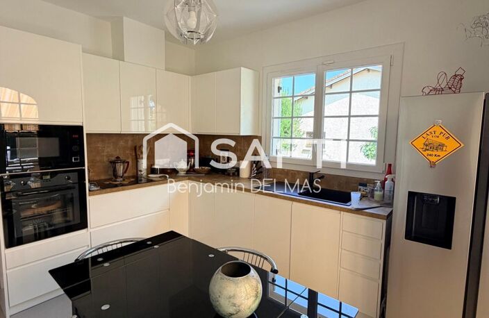Lalande-de-Pomerol - Maison122 m² avec piscine — photo 3
