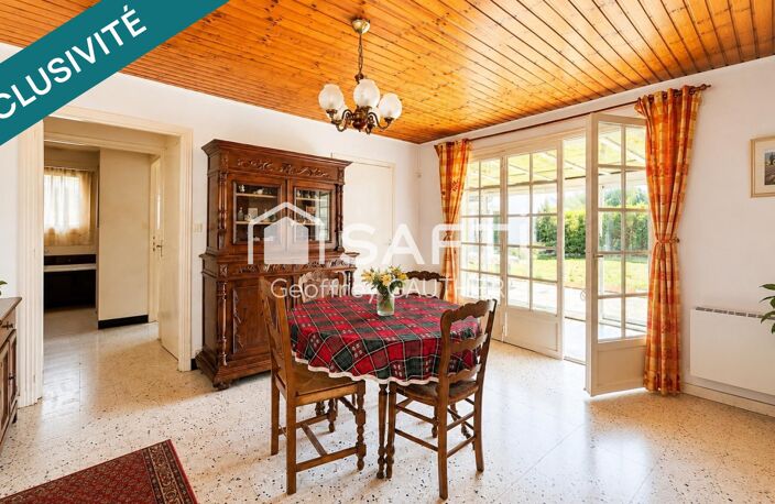 Maison de plain-pied avec grand jardin et garage — photo 2