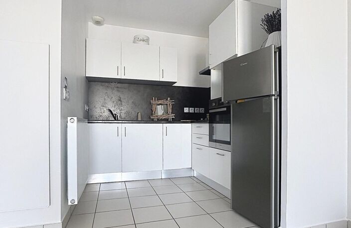 CENON  Dernier étage  T3 de 68 m² avec terrasse de 58 m²  parking sous-sol — photo 5