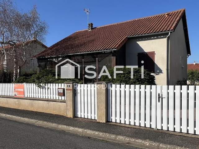 Maison 86 M² dans quartier paisible a Thouars — photo du bien