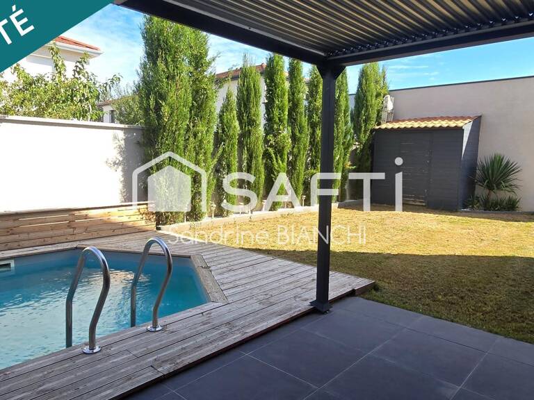 Maison familiale et studio indépendant Janneyrias — photo 1