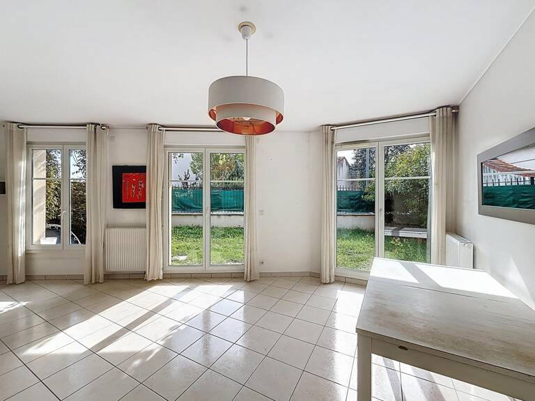 Appartement 3 chambres avec jardin et parking — photo 1