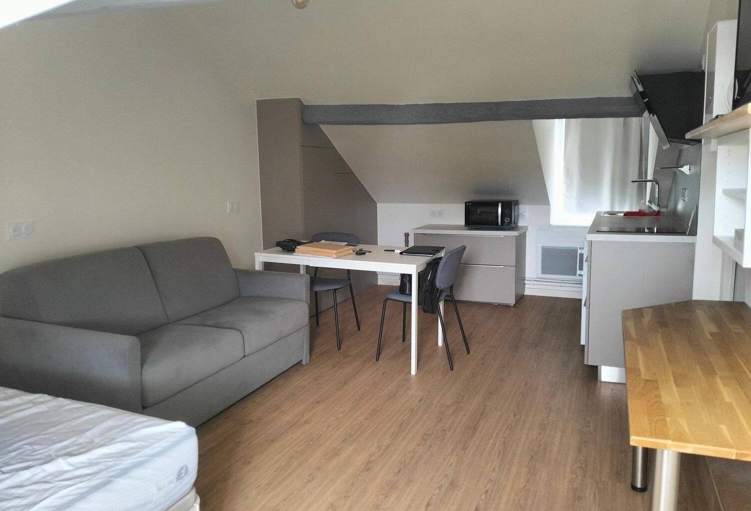 studio meublé 16,50 m² — photo 1