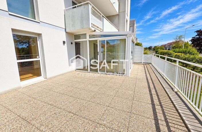 Appartement 3 pièces de 78 m²  Terrasse exceptionnelle de 45 m² et véranda de 20 m² — photo 2