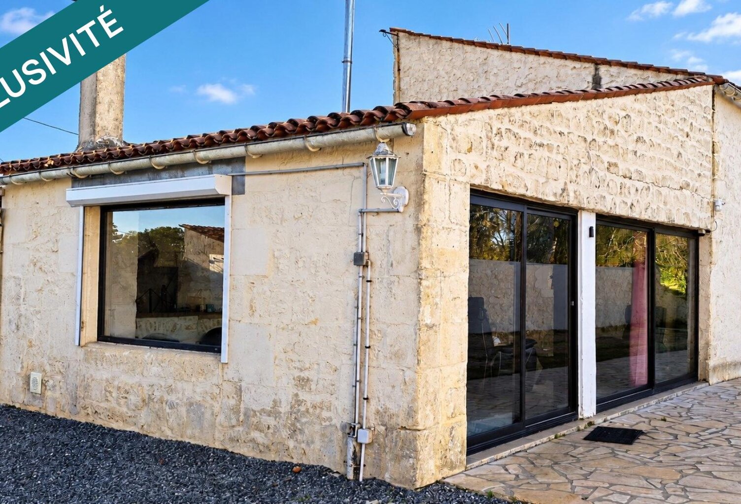 Maison en pierre, possibilité 3 chambres. — photo 1