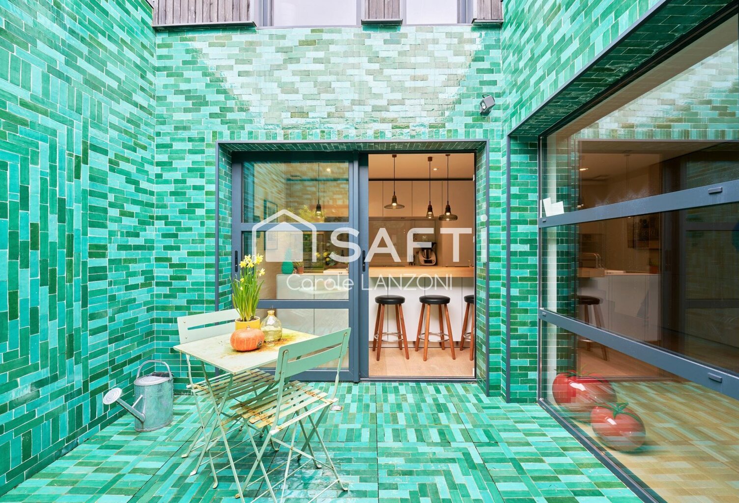 Maison d'architecte : patio, piscine, 3 suites — photo 1