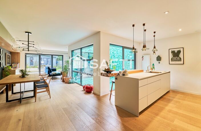 Maison d'architecte : patio, piscine, 3 suites — photo 2