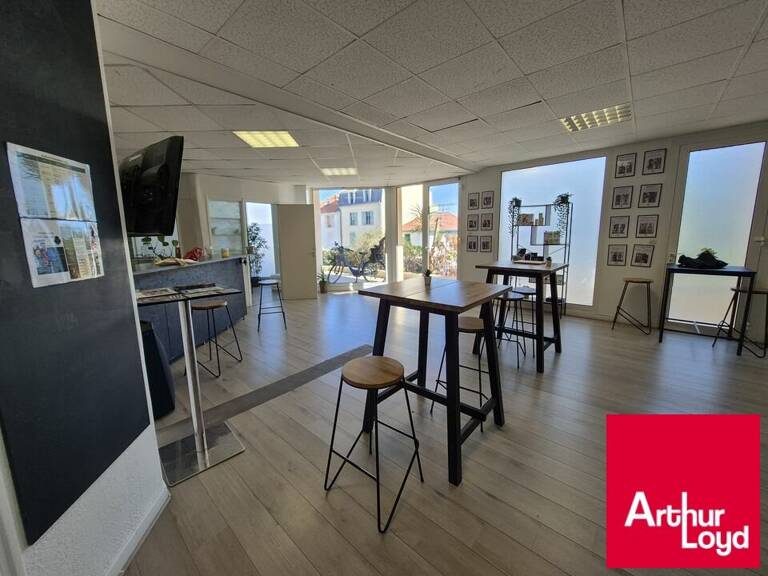 LOCAL COMMERCIAL à LOUER — photo 1