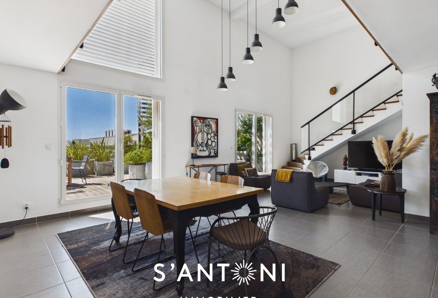 Duplex — photo 1