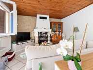 Maison avec jardin, terrasse couverte et annexes — photo 4