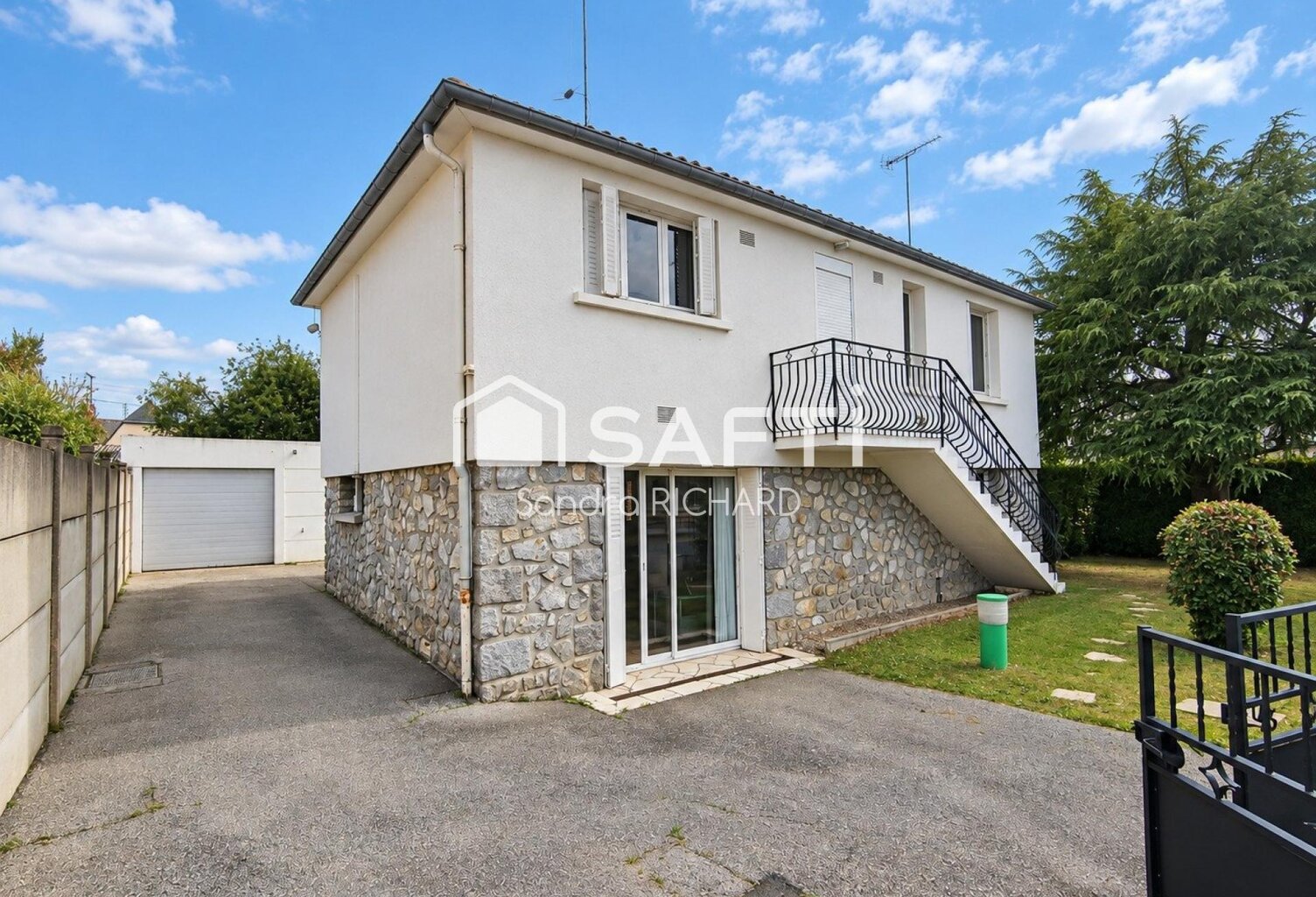 MAISON FAMILIALE, 4 CHAMBRES, BUREAU ET GARAGE — photo 1