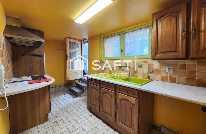 MAISON DE 120 M² À RÉNOVER  BEAU POTENTIEL ET DÉPENDANCES — photo 2