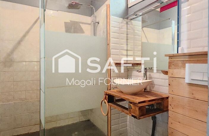 MAISON DE 120 M² À RÉNOVER  BEAU POTENTIEL ET DÉPENDANCES — photo 4