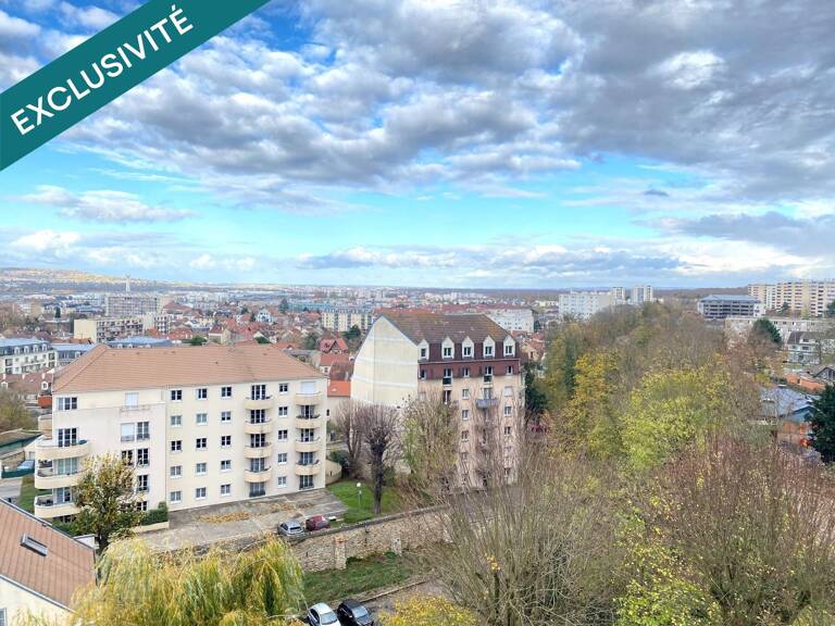 Studio loué, 5,36 % brut, balcon et parking — photo 1