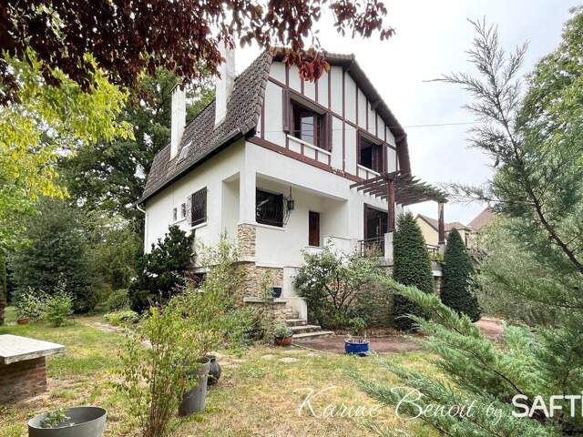 Hameau de Villers a rénover, belle maison ancienne — photo du bien