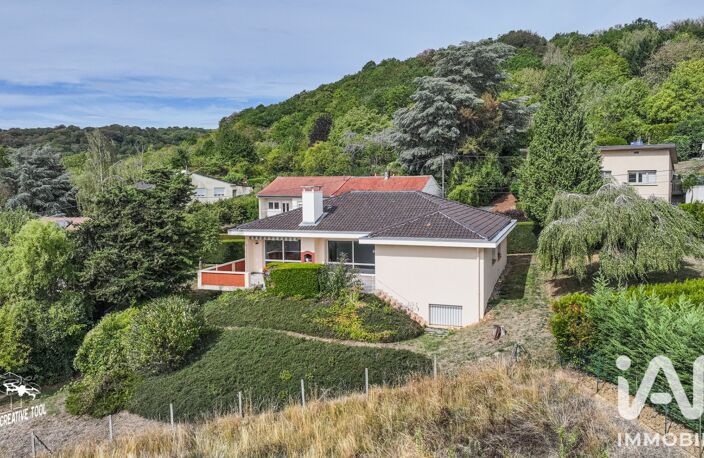 Vente Maison/villa 7 pièces — photo 2