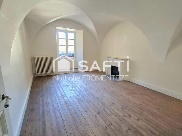 Appartement centre ville à révoner — photo du bien