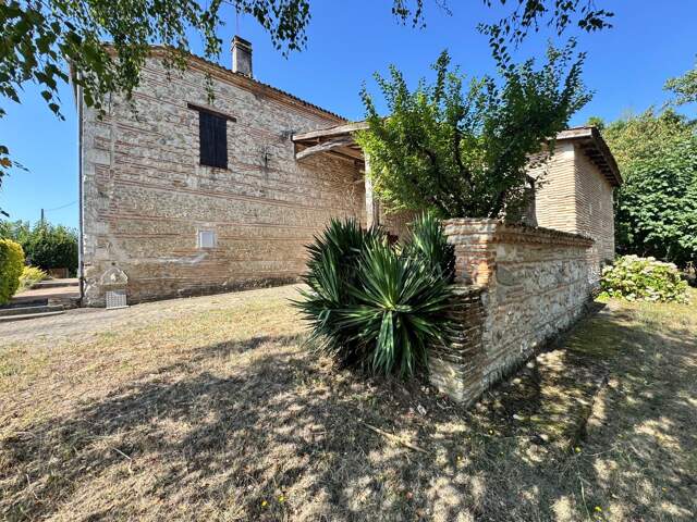 Maison en pierre avec fort potentiel à Marmande — photo du bien