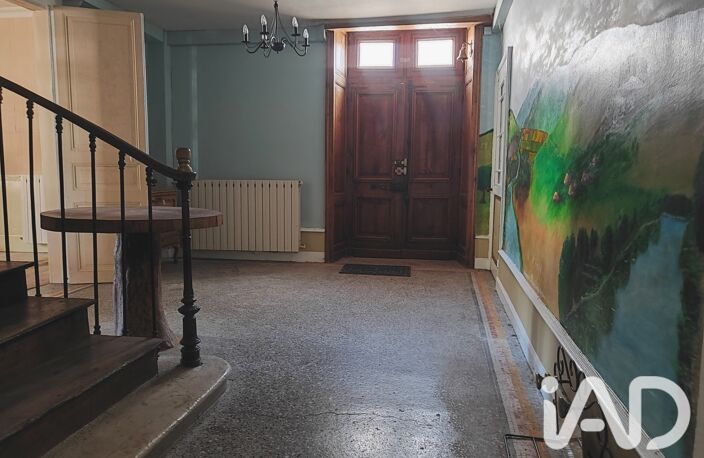 Vente Maison/villa 8 pièces — photo 3