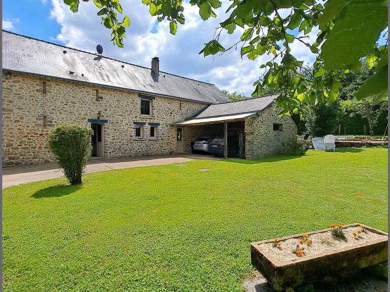Maison en pierres avec terrain en campagne ! — photo 1