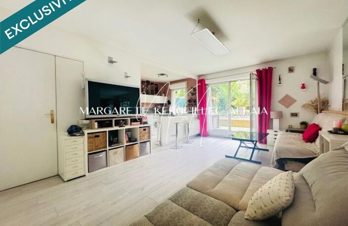 Appartement de 3 pièces situé en rez de jardin avec jardin-terrasse. — photo 4