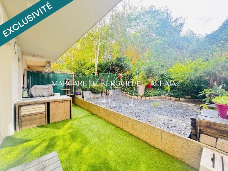 Appartement de 3 pièces situé en rez de jardin avec jardin-terrasse. — photo 1