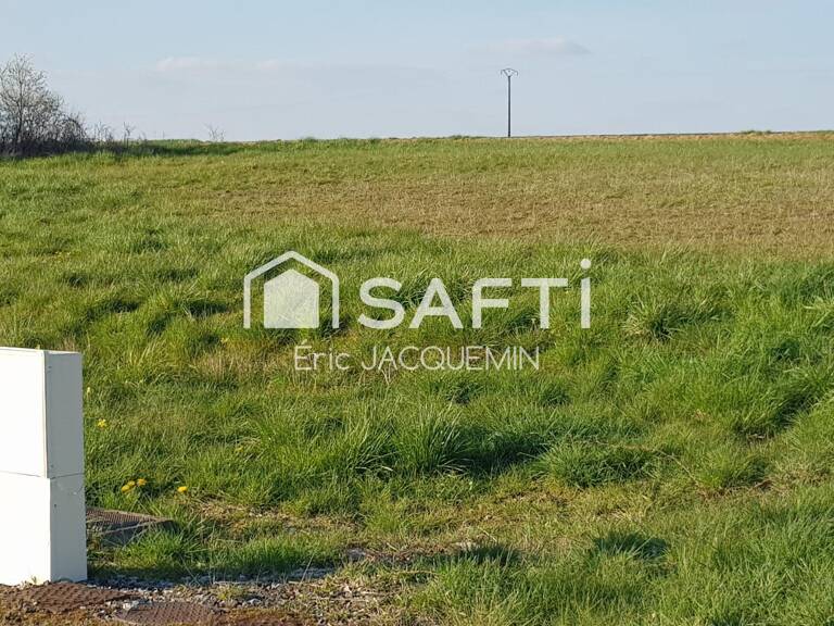 À Varennes en Argonne, terrain à bâtir 12.5€ le m² — photo 1