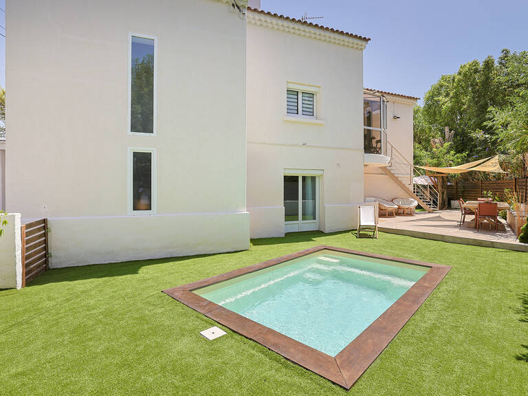 Maison composée de 3 appartements au Cap Brun — photo 1