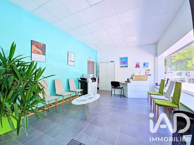 Vente Boutique/Local commercial 194 m&sup2; — photo du bien